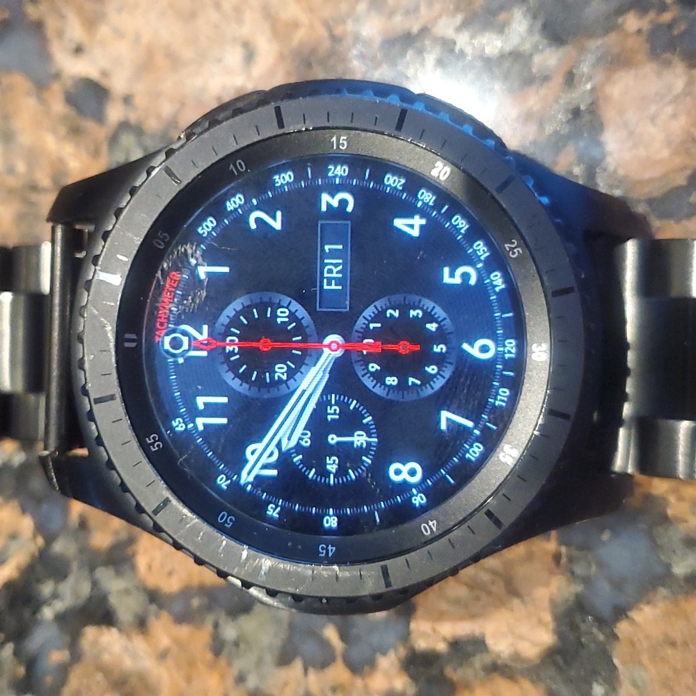 Samsung Gear 3 Frontier 46mm Smart Watch, New Battery & Charger & X-tra Bands - Picture 7 of 16